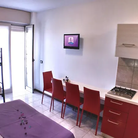 Great With Outdoor Pool * ביביונה