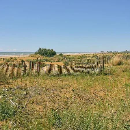 Great With Outdoor Pool Appartamento *